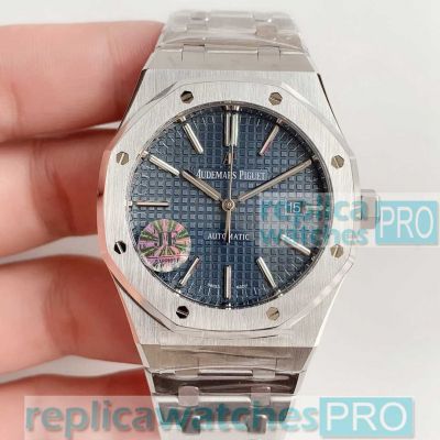 JF Factory Replica Audemars Piguet Royal Oak 15400 Blue Dial Watch 41MM